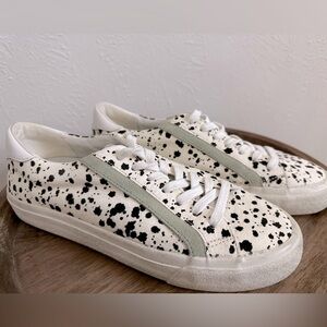 MADEWELL sidewalk spatter-painted calf hair low top sneakers size 7.5M